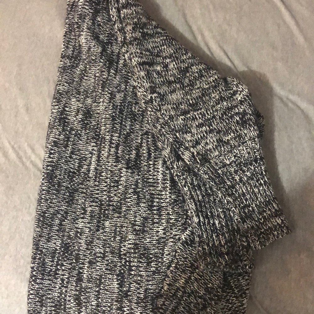 Chunky Cardigan - Picture 2 of 2
